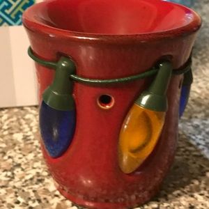 Scentsy Holiday Lights Plug in Warmer